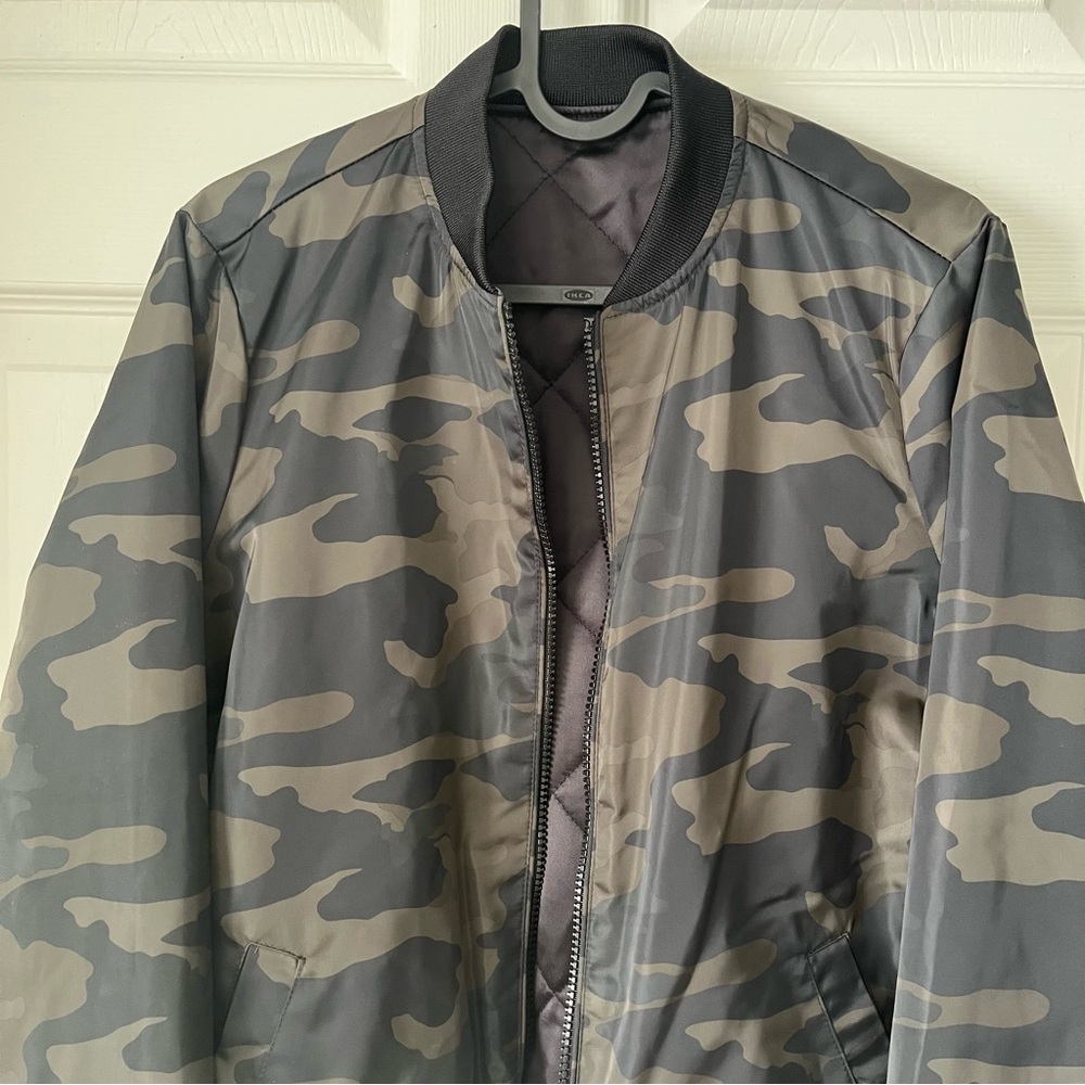 NWOT Women's Blanc Noir Reversible Bomber Jacket in Black & Camo size XS - Picture 4 of 11